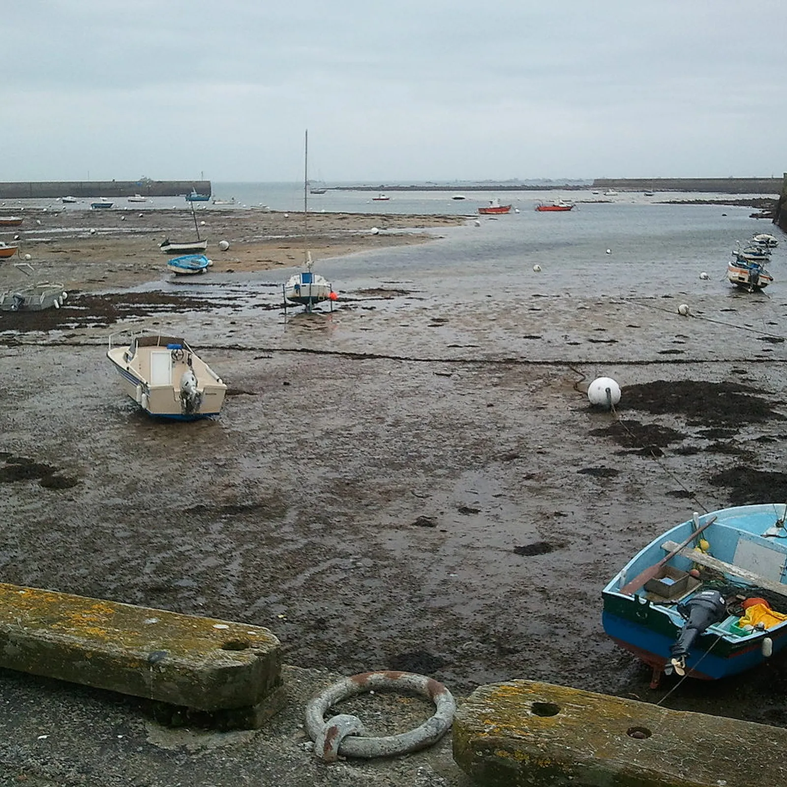 'Ton Tirilly, paotr Kost ar Stêr