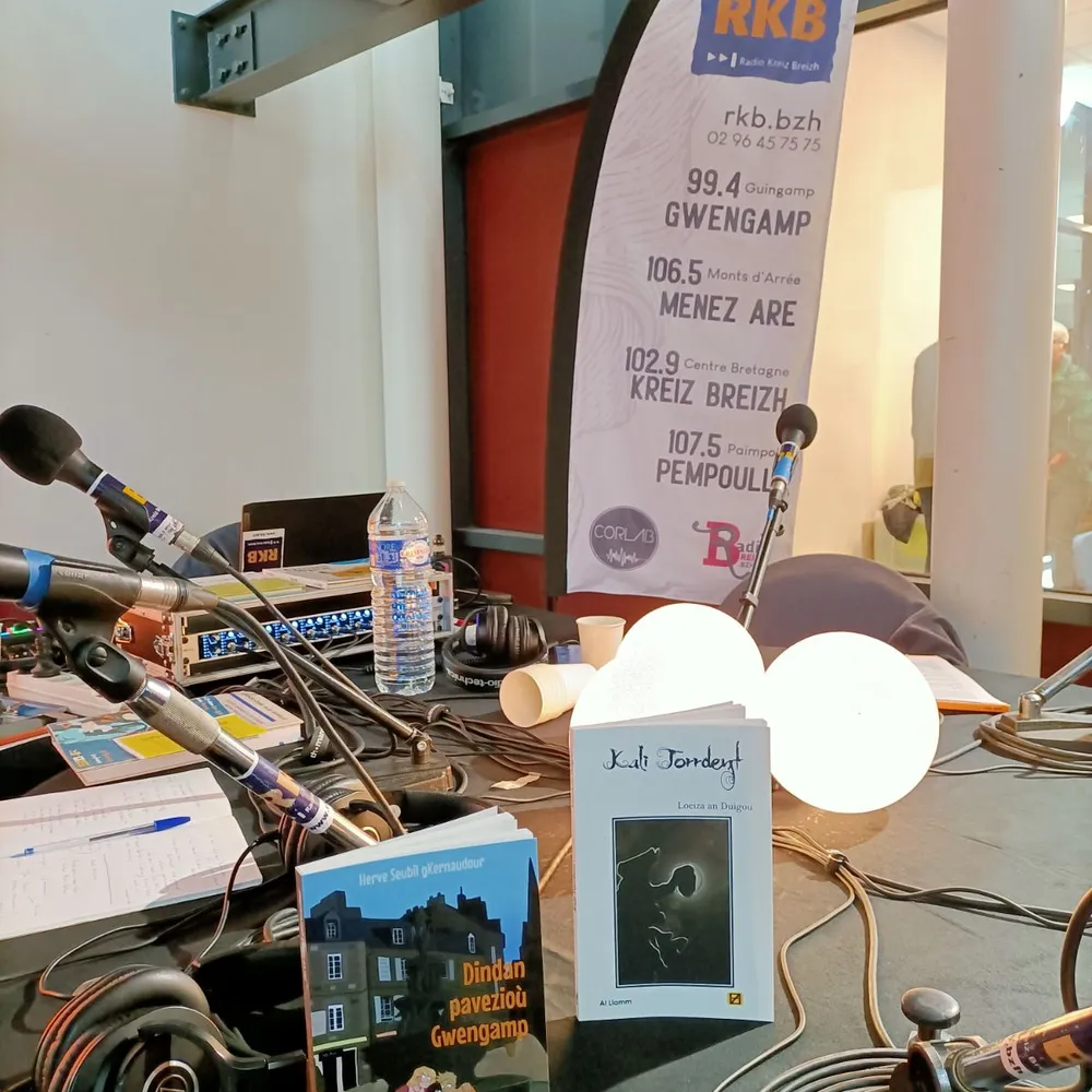 Saloñs al levrioù Karaez 2024