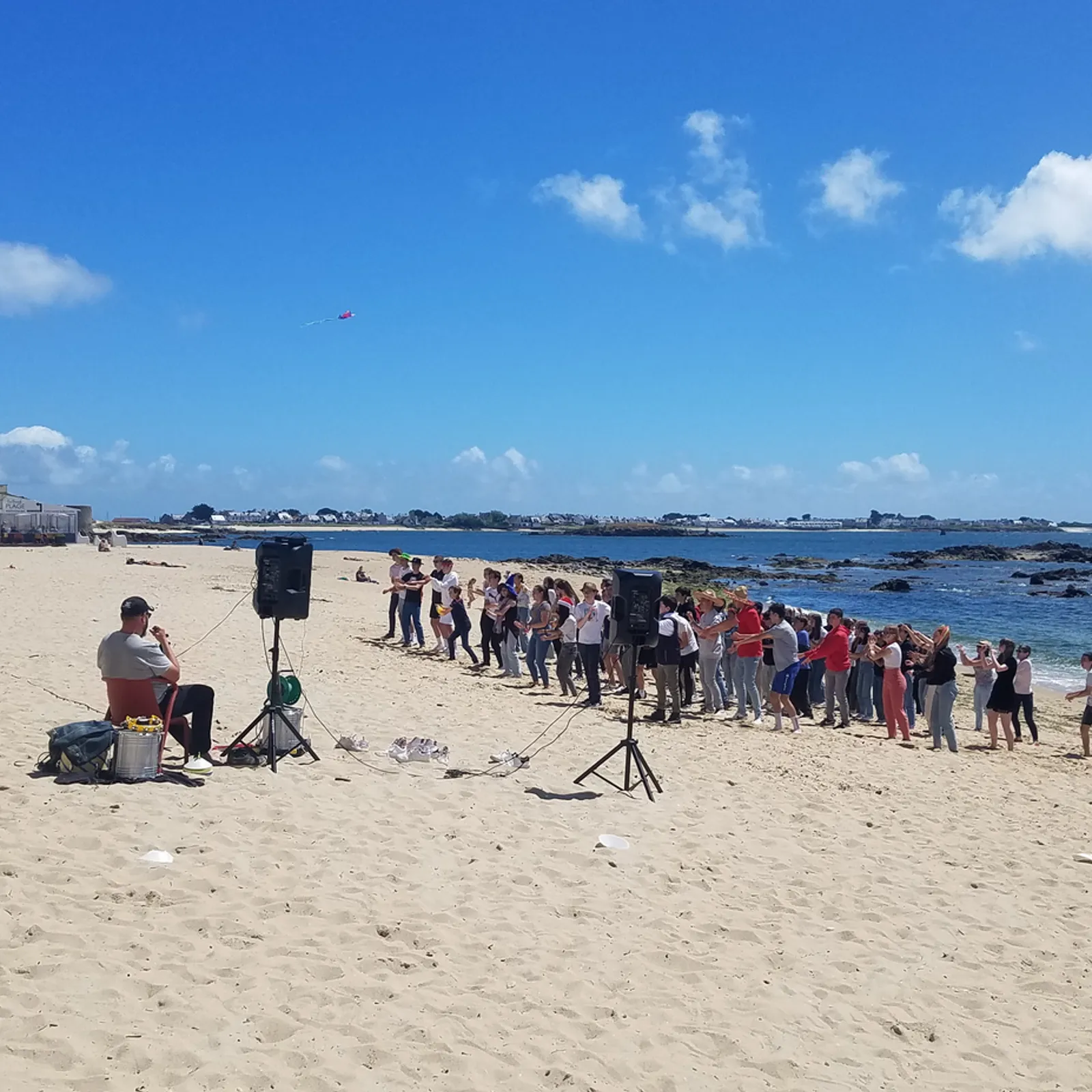 6 semaines pour un court-métrage musical : le défi des collégiens de Port-Louis !