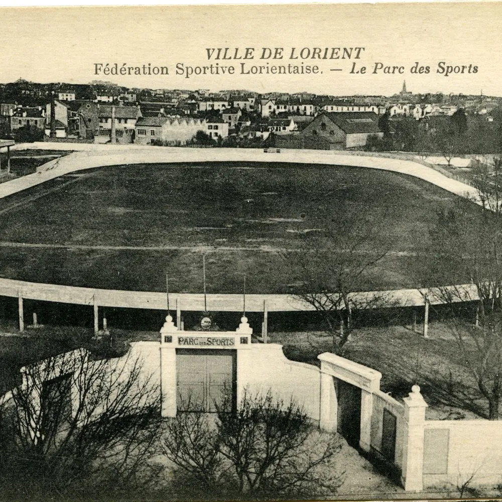 Le parc du Moustoir et le Grand Théâtre de Lorient 