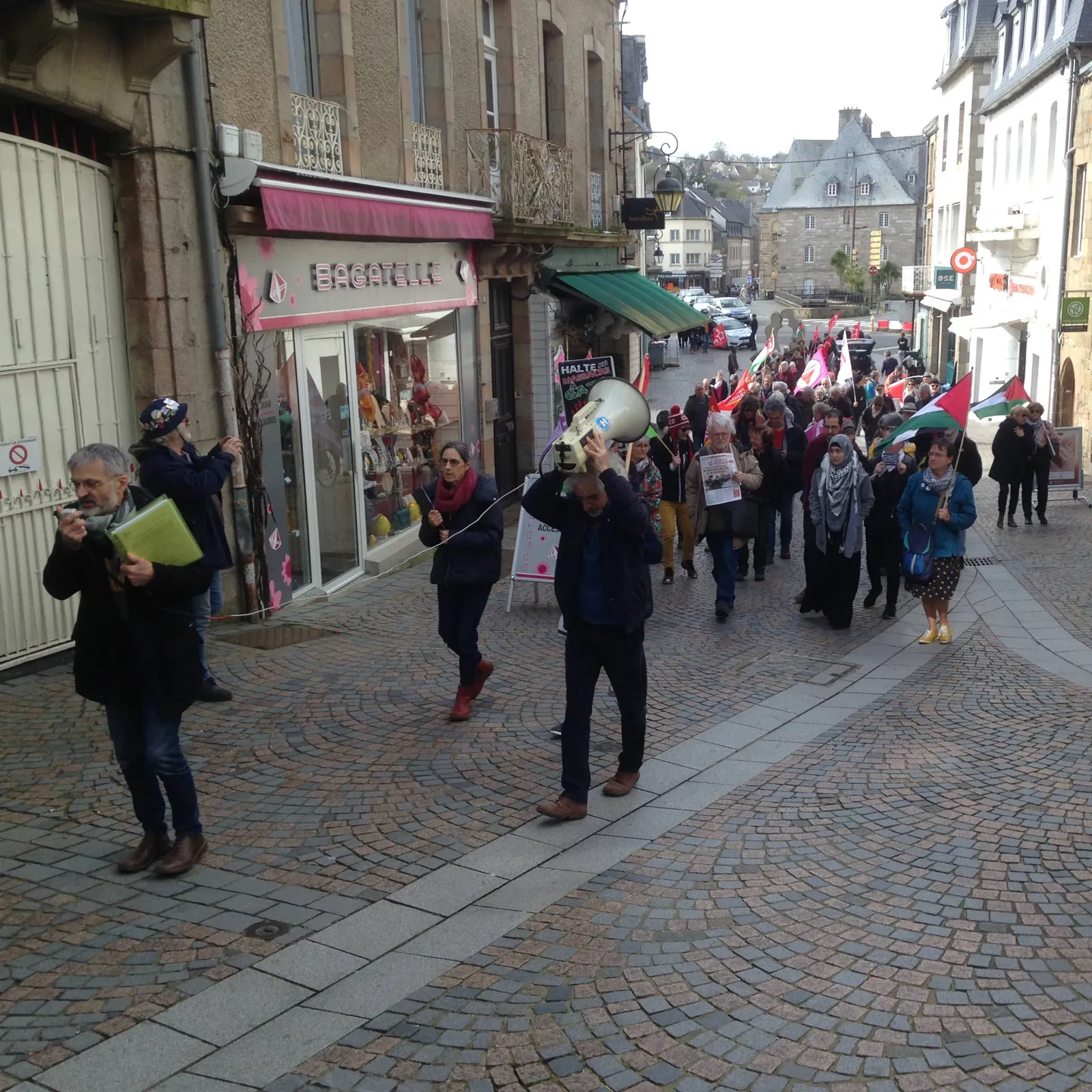 Lannuon : ur 100 bennaket a dud o c'houlenn kastizoù a-enep Izrael