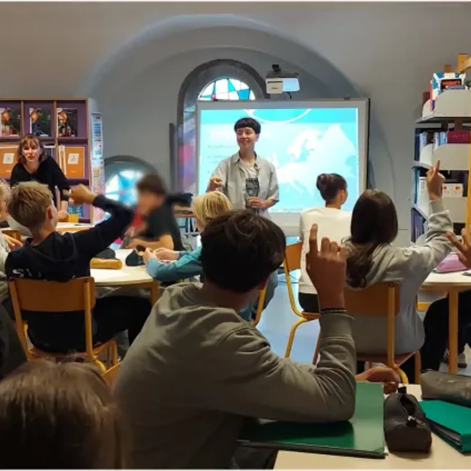 Latitudes : un voyage autour du genre