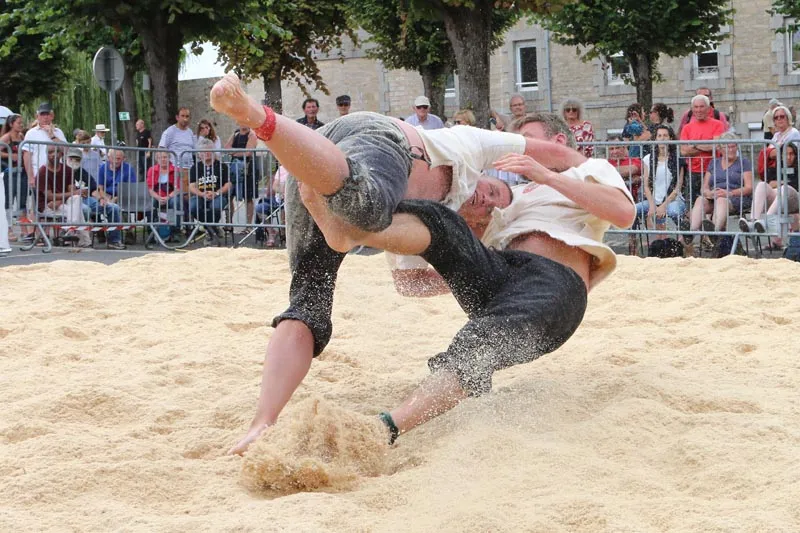 Prest oc'h ?! Le gouren, qu'est-ce que c'est ?