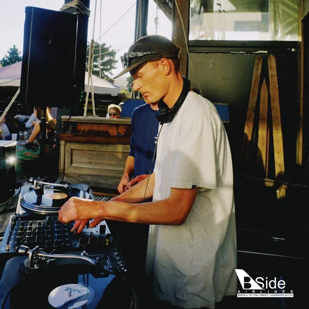 Bside Airlines - Flight#294 FILENOTSUPPORTED - RAVE SYSTEM