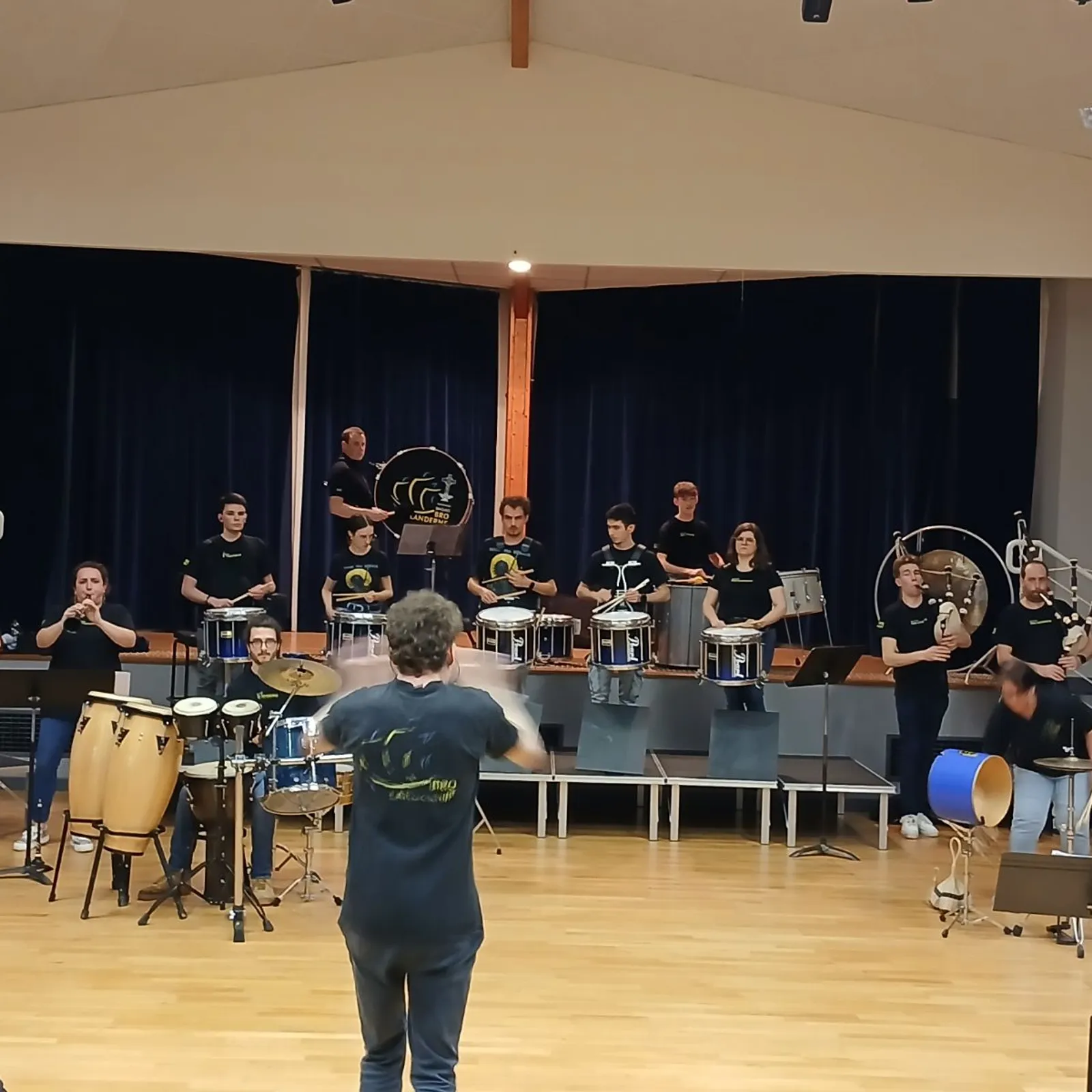 Bagad Bro-Landerne 'vo war ar renk 'ba kampionad bagadoù eil rummad 'benn disul 'ba Sant-Brieg