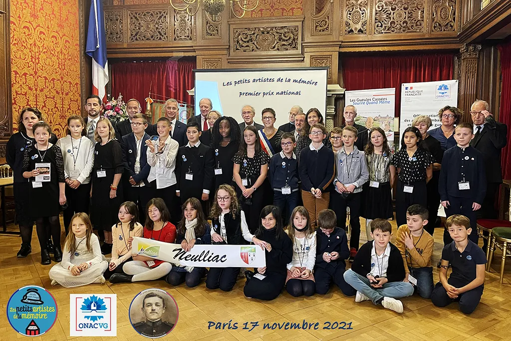 Les  petits  artistes de la mémoire