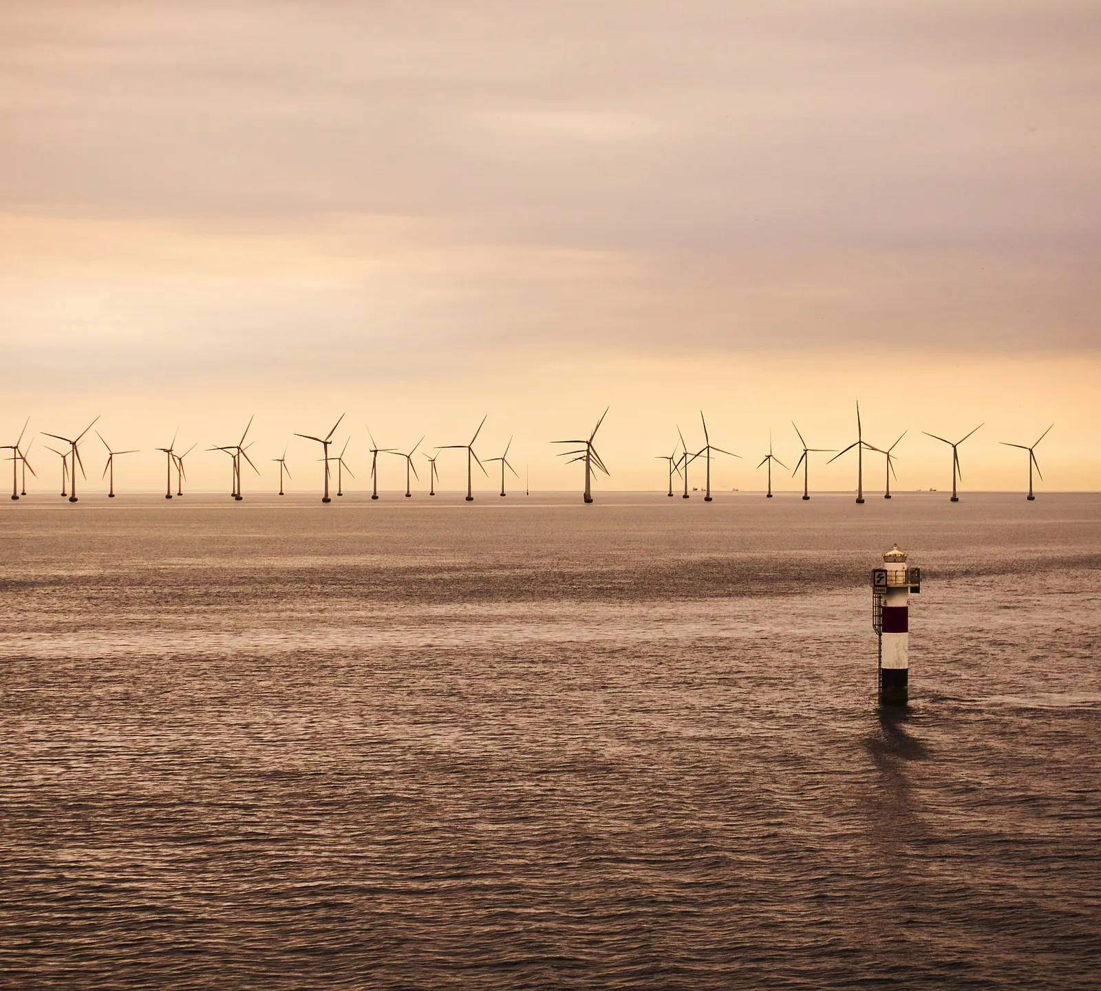 LE LAB U #40 LES PARCS EOLIENS OFFSHORE - 2EME PARTIE