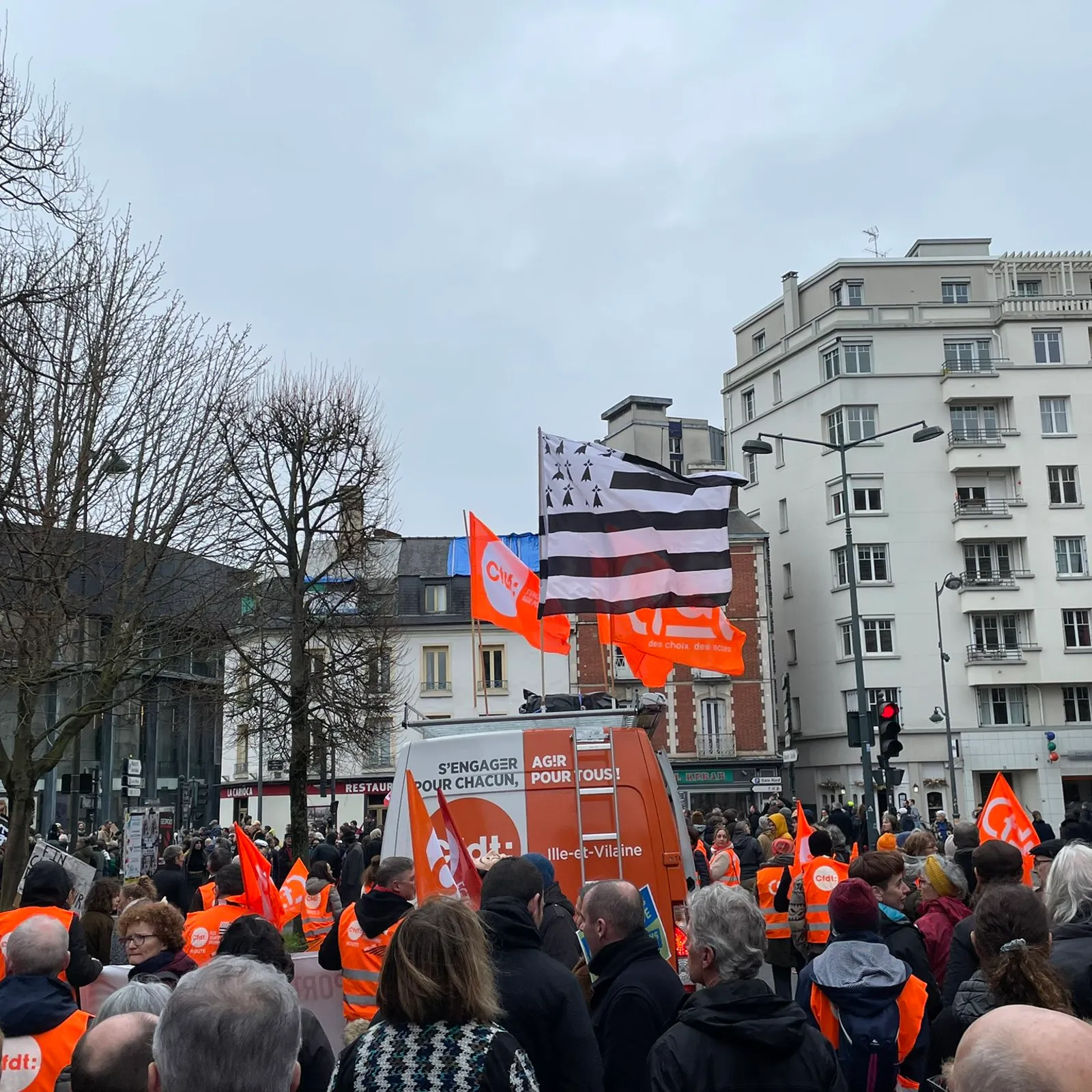 Devezh stourm evit ar retred e Roazhon