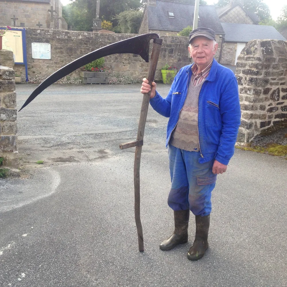 "Bremañ e c'hoari an dud tout diwar o revr !" : Teo Andre, 93 vloaz ha digourdi bepred 2