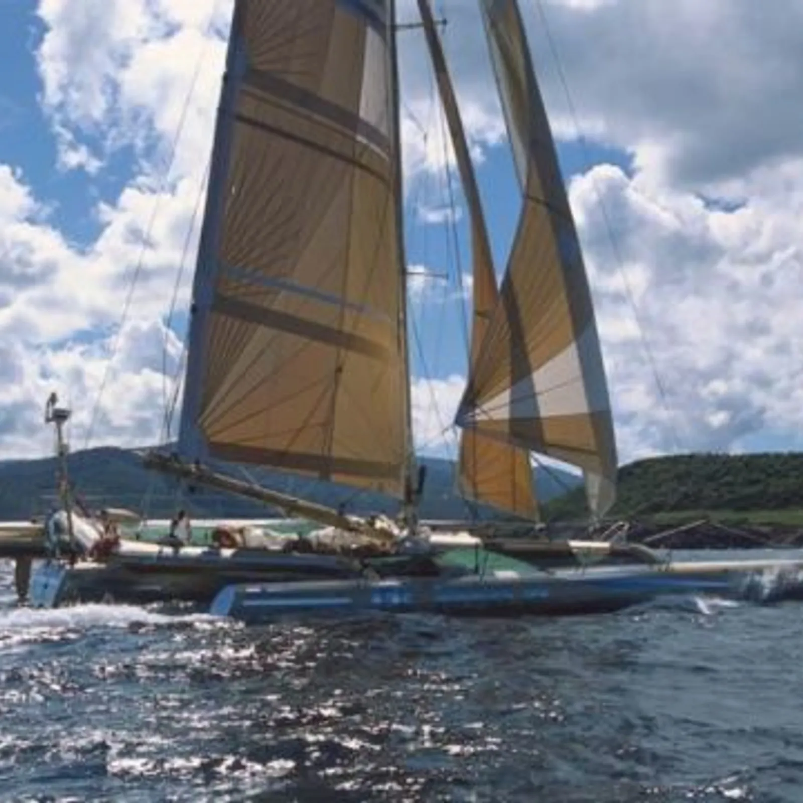 Flo, une championne, un bateau...